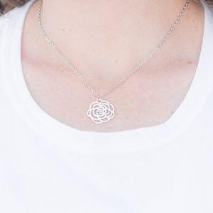 Blossom Bliss - Paparazzi Necklace